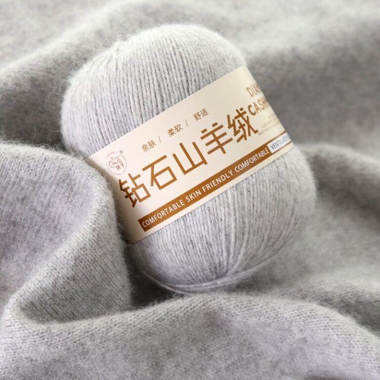 Knitwear-farbic-cashmere-wool-fabric-1.jpg